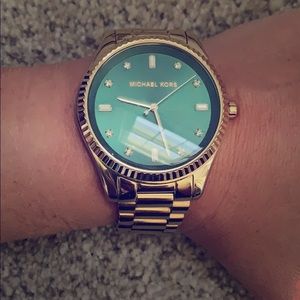 COPY - Michael Kors Gold boyfriend watch